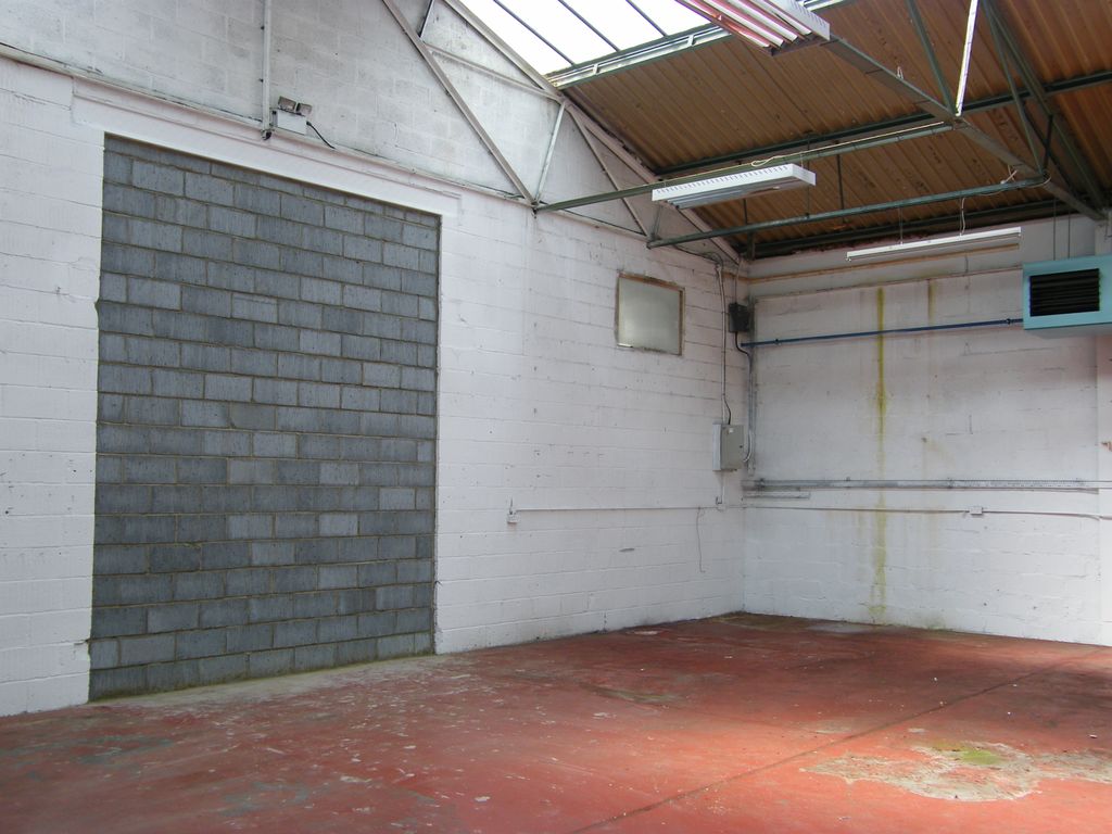 Property photo 3 of 4