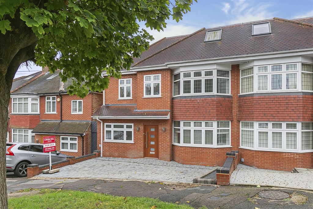 Property photo 1 of 37 60_66365.Jpg