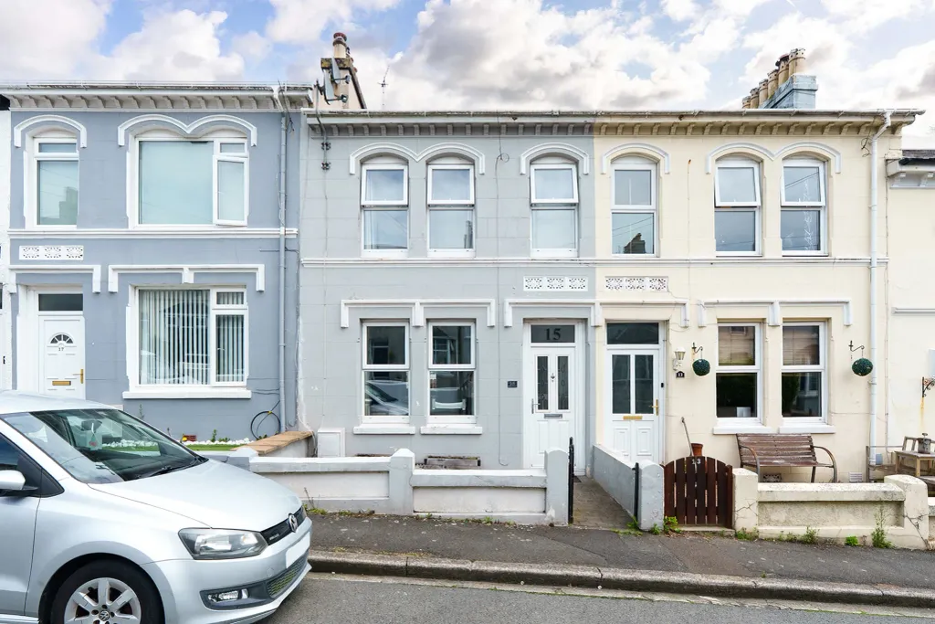 Property photo 1 of 15