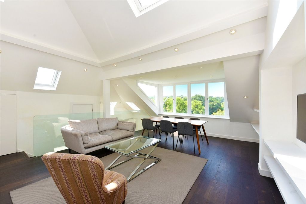 Property photo 2 of 11 Picture No. 08