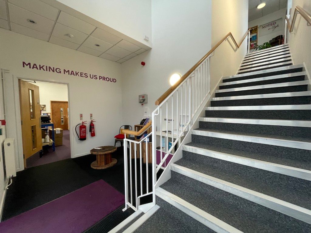 Property photo 2 of 11 Photo 9