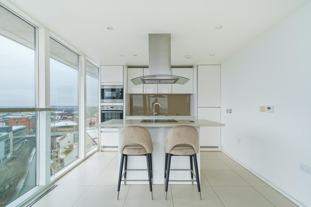 Property photo 2 of 15 Kitchen