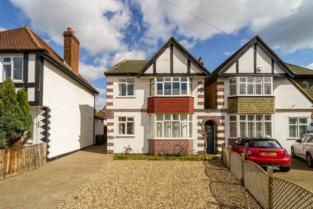 Property photo 1 of 21