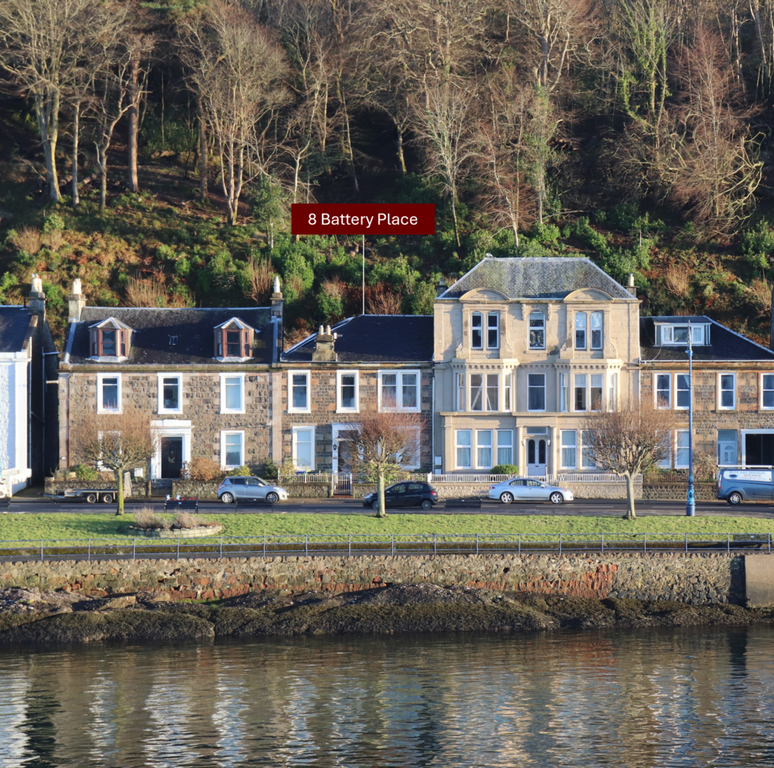 Property photo 2 of 28