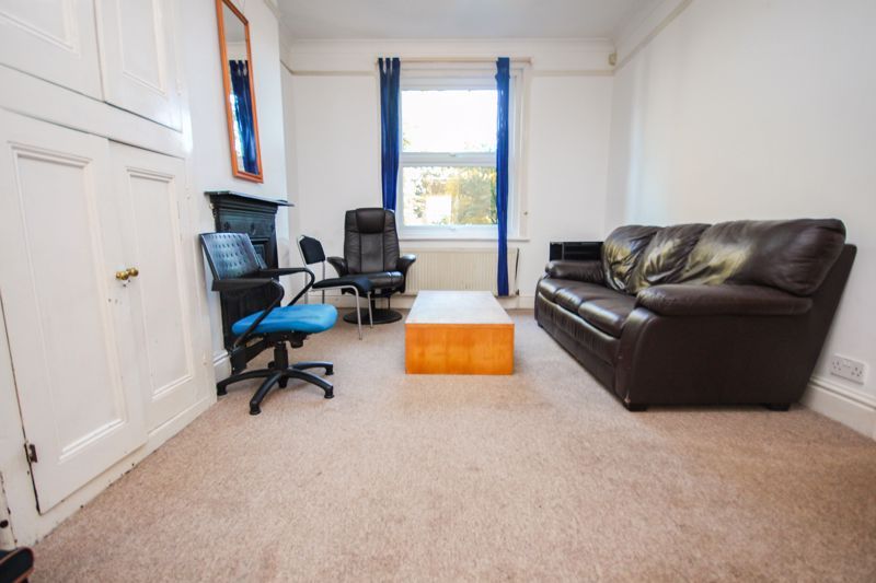 Property photo 2 of 11 Photo 14