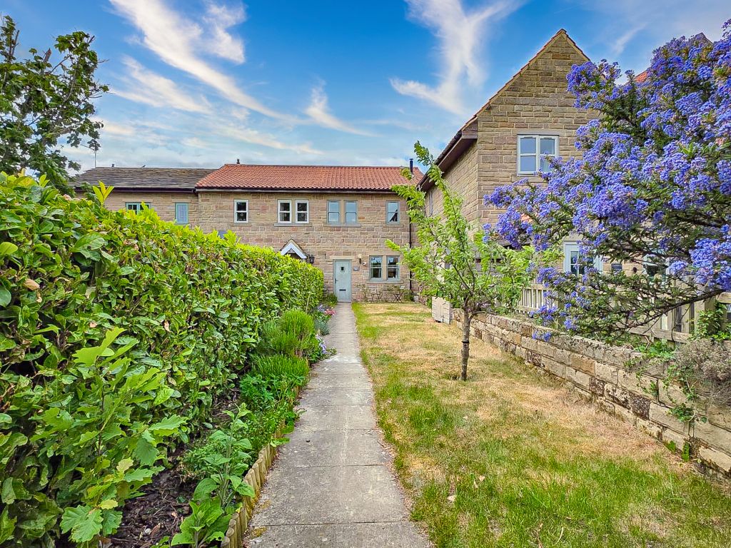 Property photo 1 of 24 Advert-160