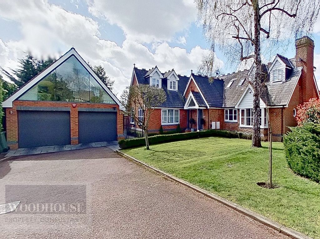 Property photo 1 of 48