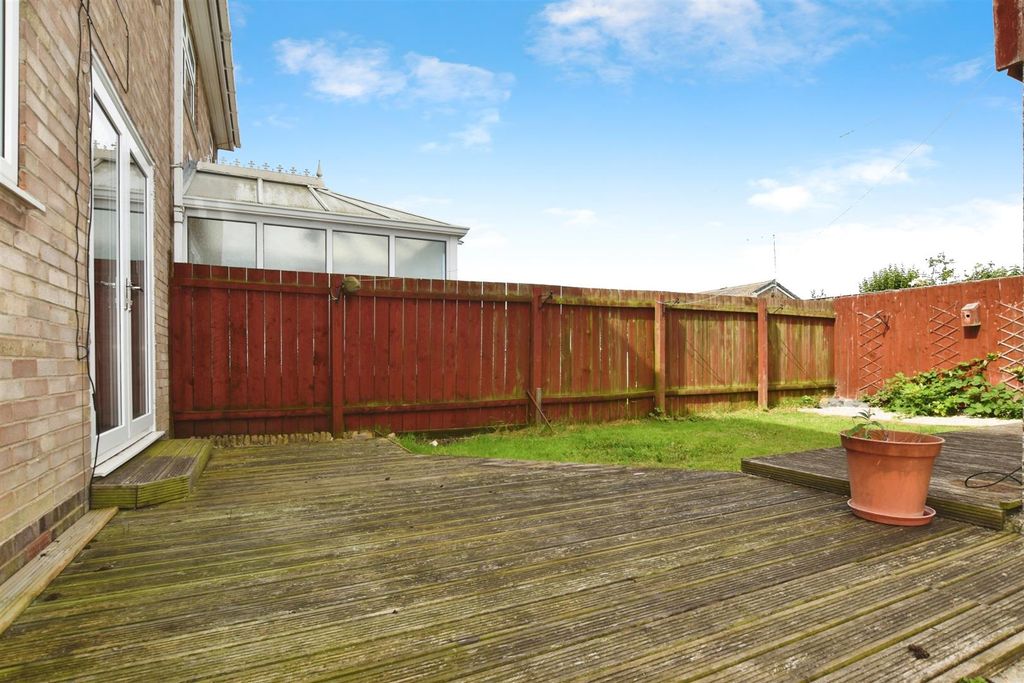 Property photo 3 of 19 8F33B342-Garden.Jpg