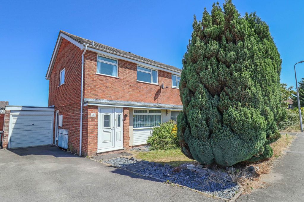 Property photo 1 of 15