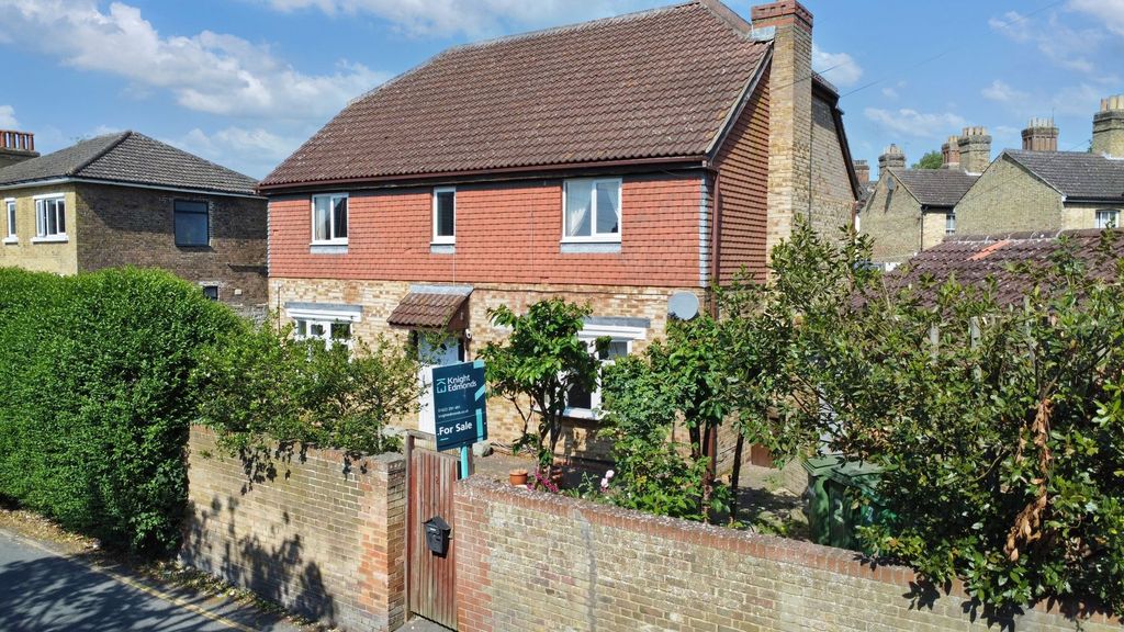 Property photo 3 of 24