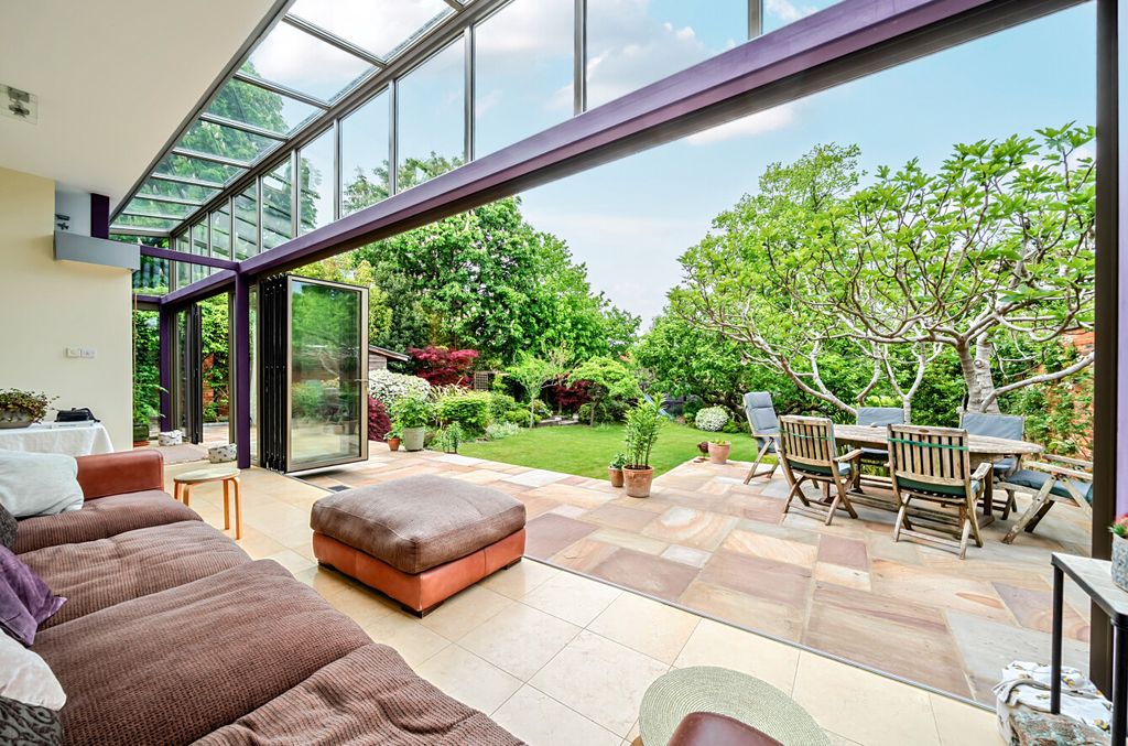 Additional image 35 of 6 bed detached house for saleGuildford, Surrey GU1