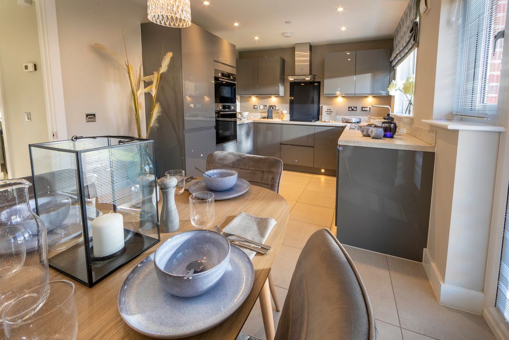 Property photo 1 of 9 Lansdown Showhome