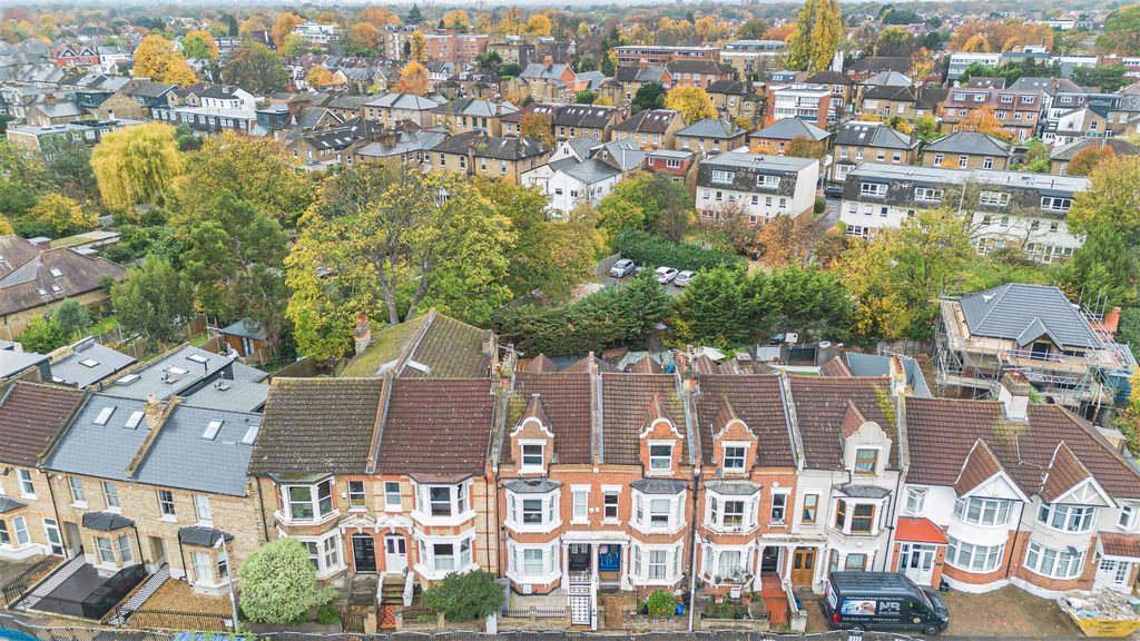 Property photo 3 of 35 5_67261.Jpg