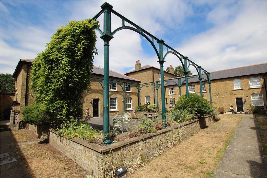 Property photo 1 of 14 Picture No. 30