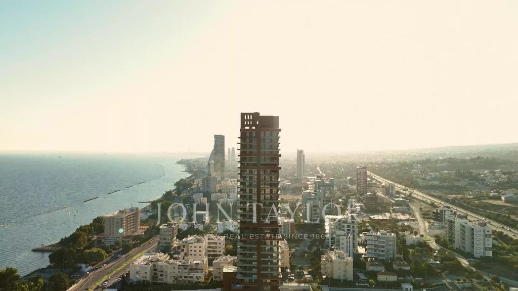 Property photo 3 of 28