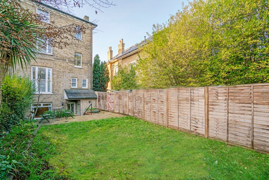 Property photo 3 of 13 Picture No. 05