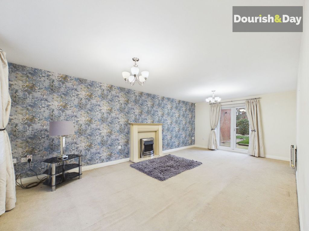 Property photo 2 of 30