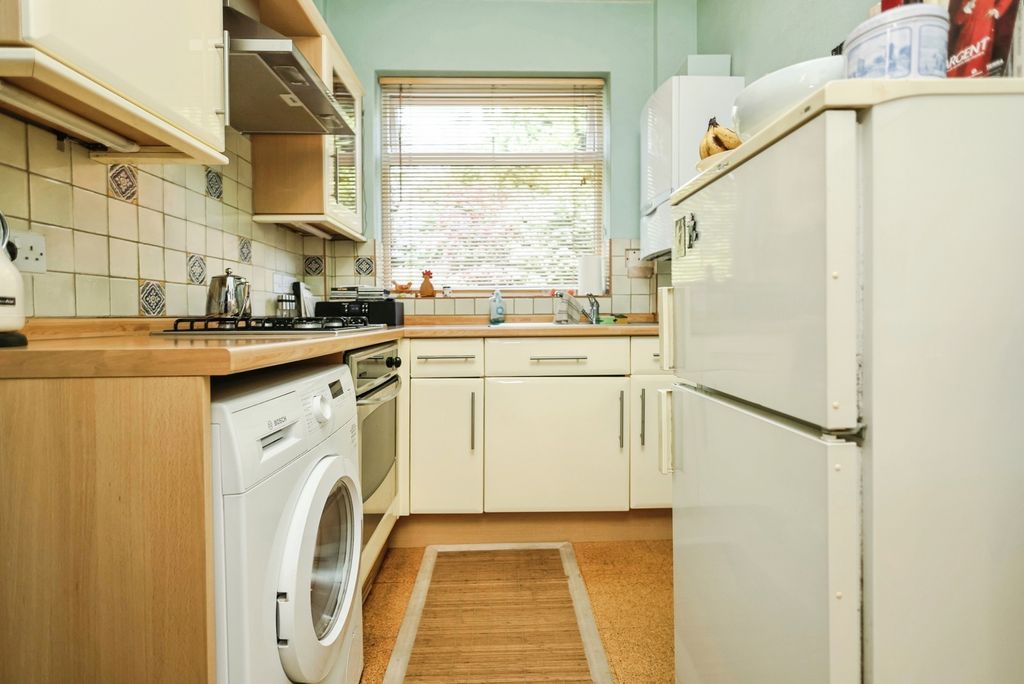 Property photo 3 of 19 Pbox-Img.Jpg