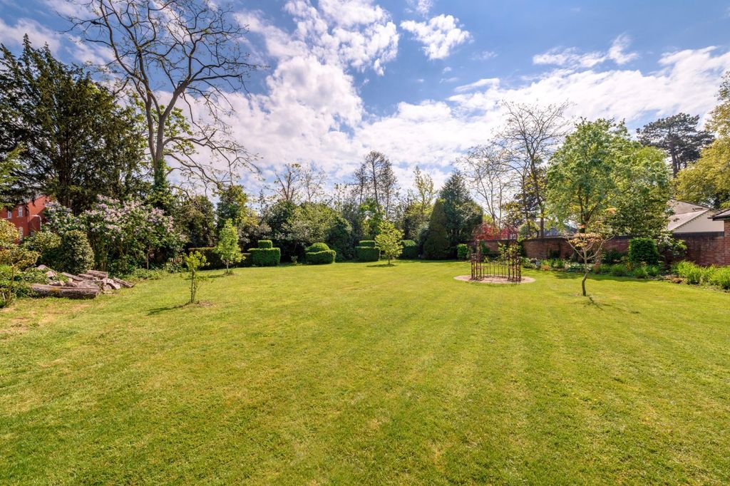 Additional image 29 of 7 bed detached house for salePershore WR10