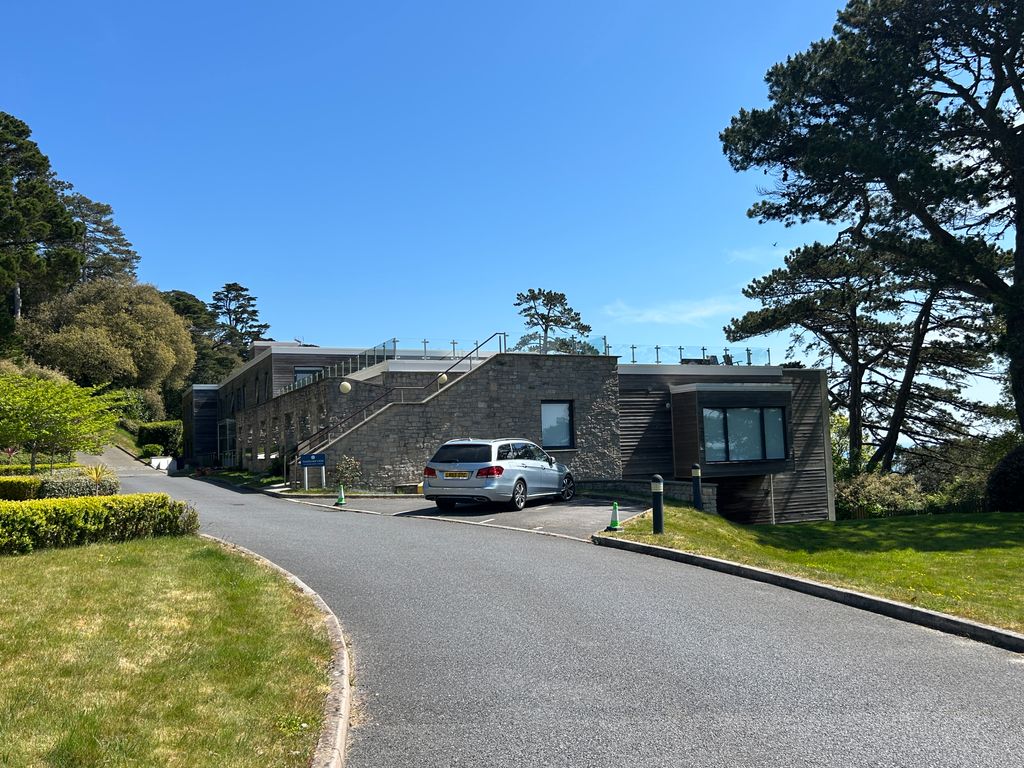 Property photo 1 of 26 Complex And The Allocated Adjacent Parking.Jpg