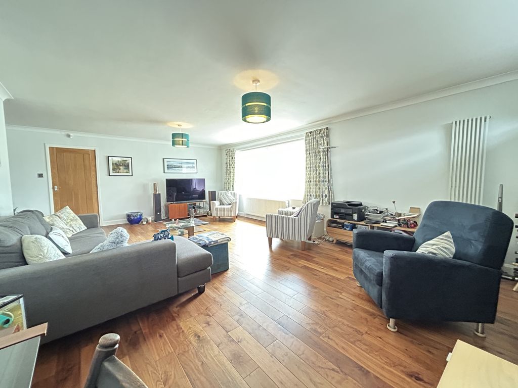 Property photo 2 of 30 Img_5046