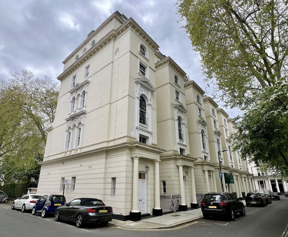 Property photo 1 of 2