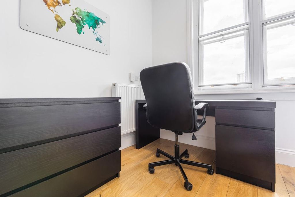 Property photo 2 of 6 S27 Lo-Res.Jpg