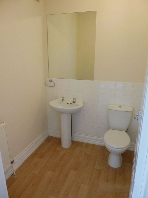 Property photo 3 of 6