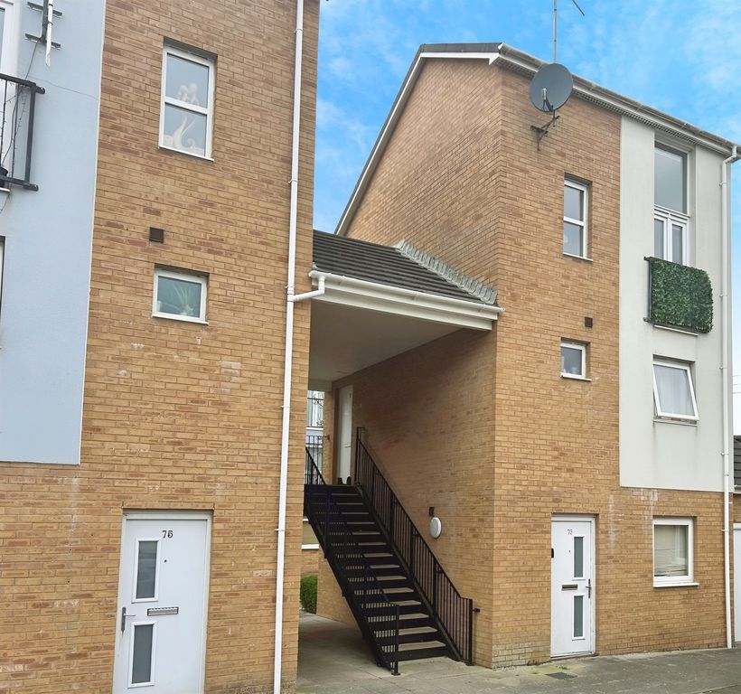 Property photo 3 of 11