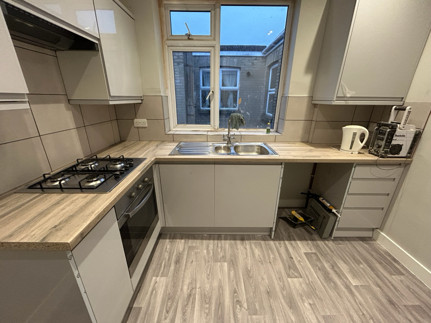 Property photo 1 of 5