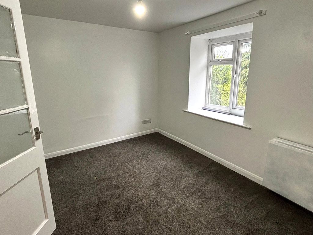 Property photo 3 of 9 Picture No. 26