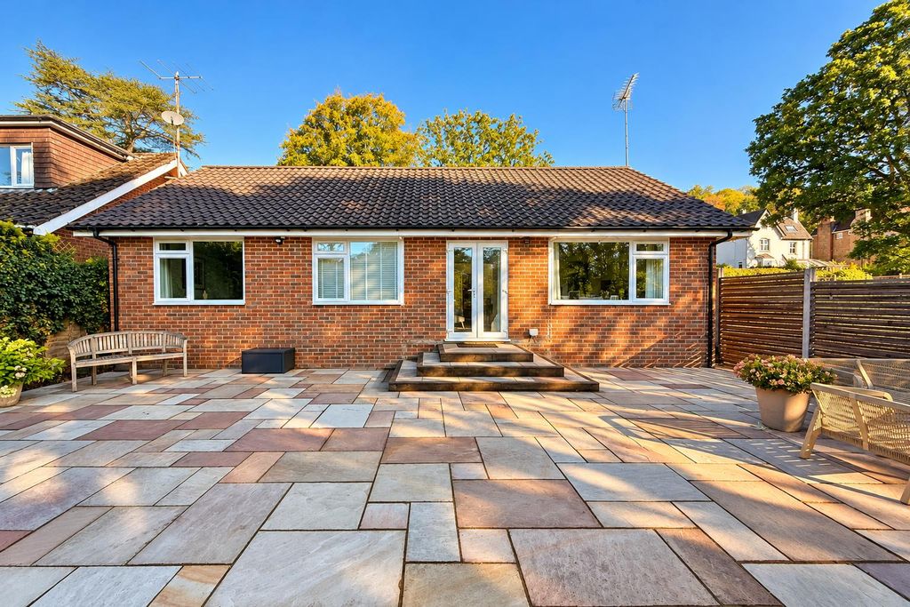 Property photo 2 of 15 13.Png