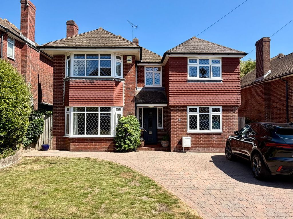 Property photo 1 of 25