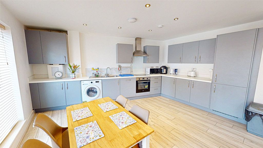 Property photo 2 of 9 Picture No. 07