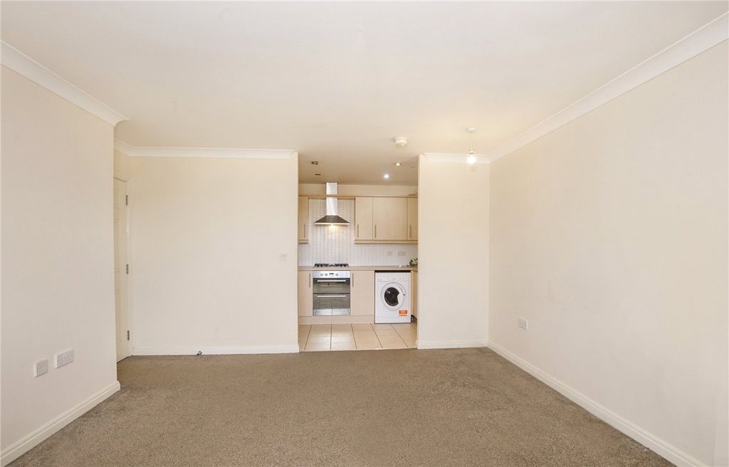Property photo 3 of 11 Picture No. 04