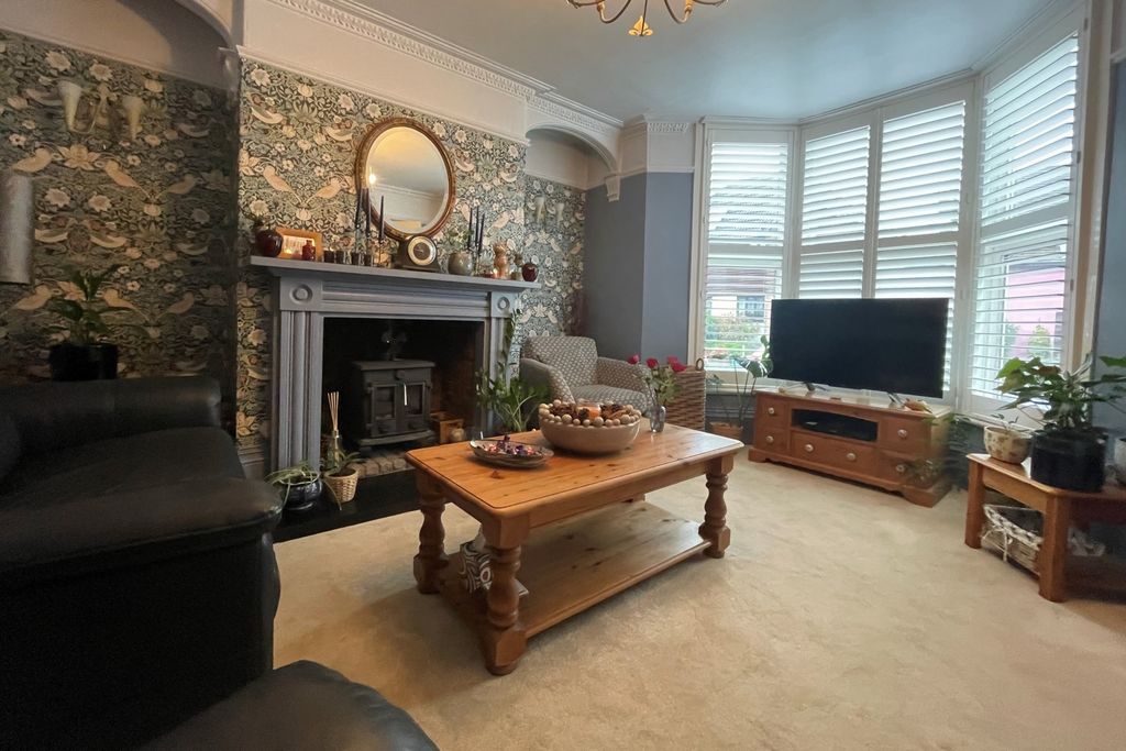 Property photo 2 of 17 Photo 15