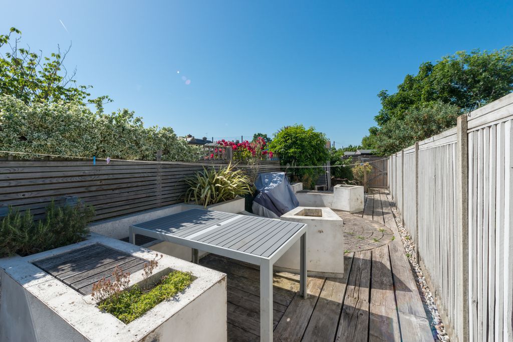 Property photo 2 of 15 Rear Garden