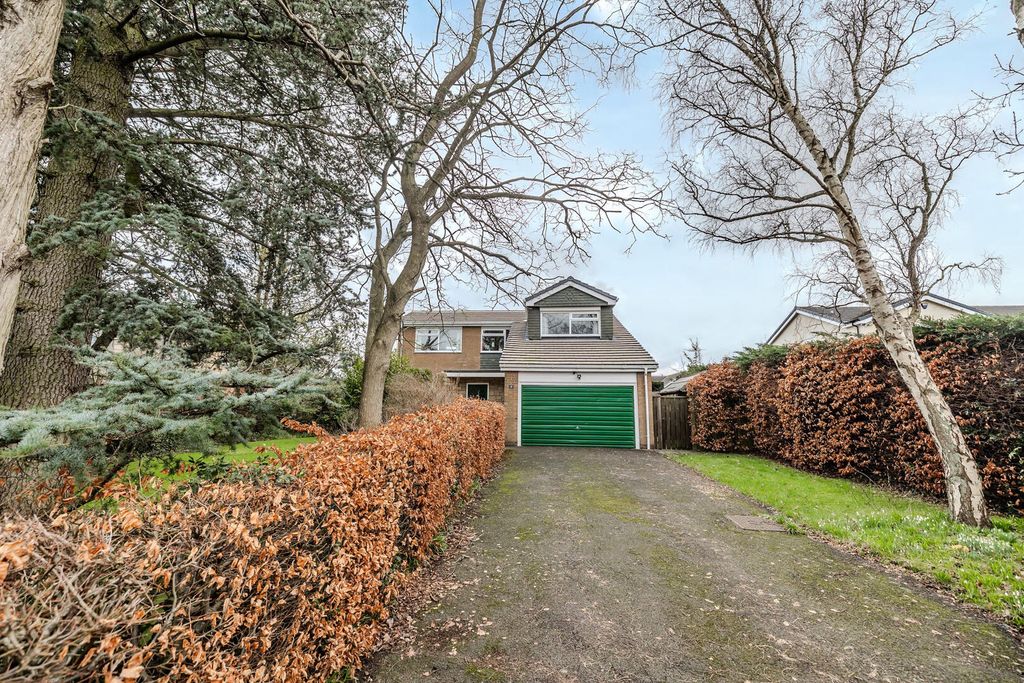 Property photo 1 of 30 Front (Exterior)