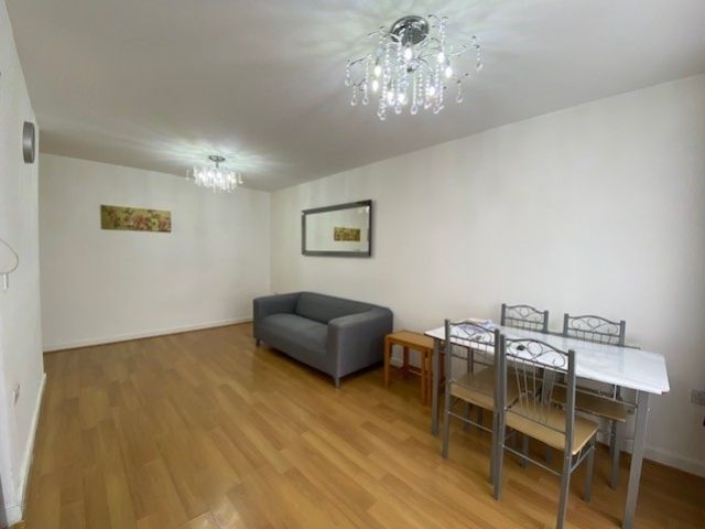 Property photo 2 of 7 8