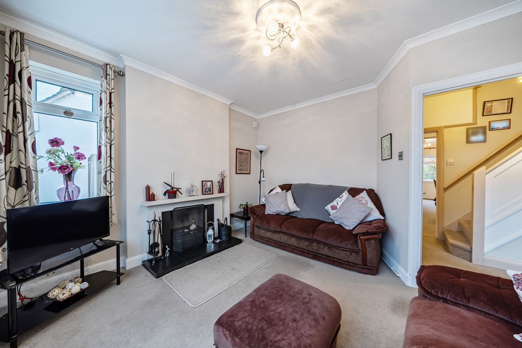 Property photo 3 of 20 1370868-12-68F62E...