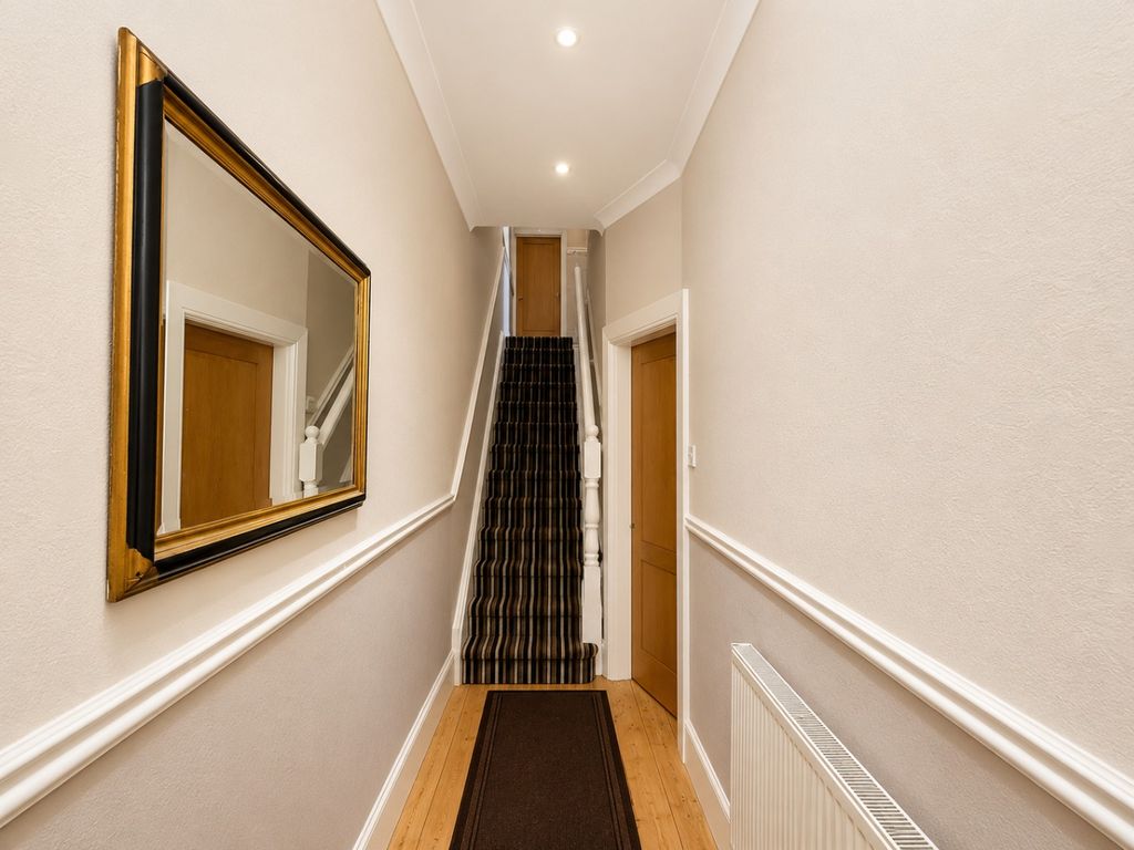 Property photo 2 of 25 5299122