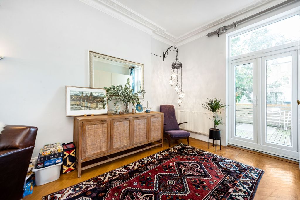 Property photo 3 of 15 _19