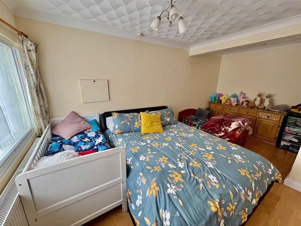 Property photo 3 of 10 Img_3424.Jpg