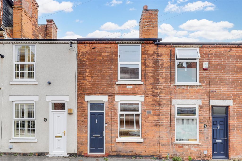 Property photo 1 of 13 7 Bennett Street.Jpg