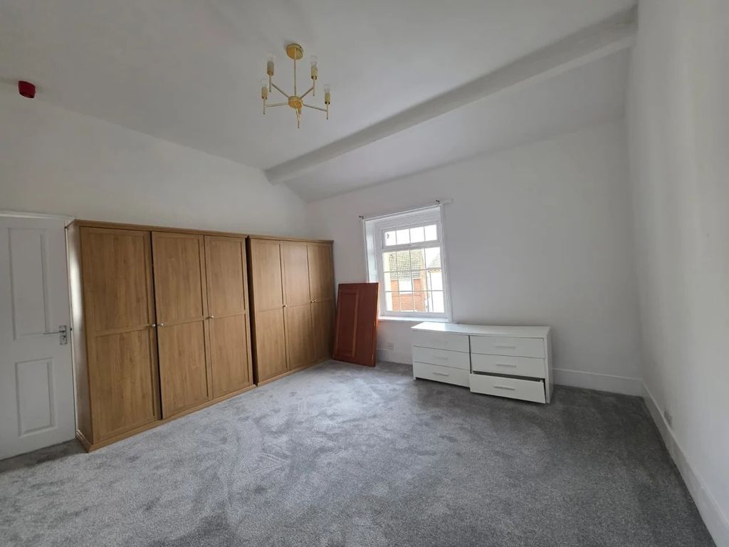 Property photo 2 of 8 Photo 2