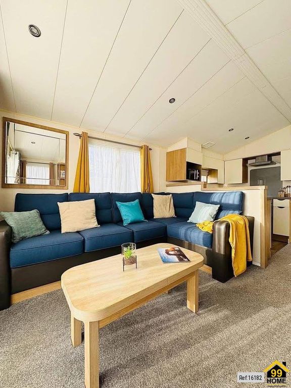 Property photo 1 of 14 Photo 0