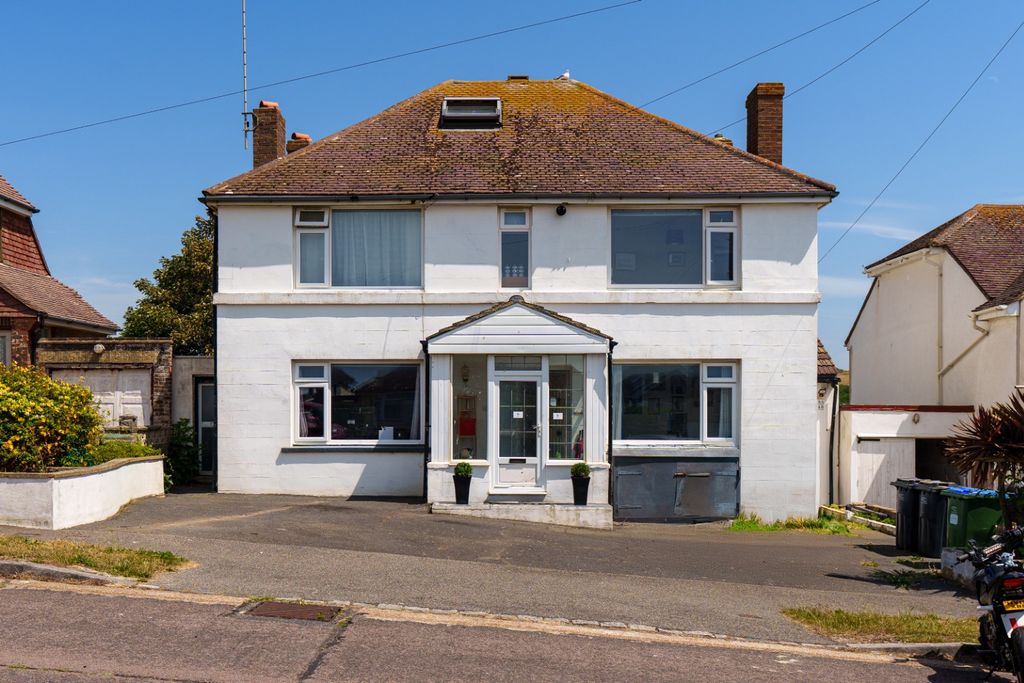 Property photo 1 of 15 4308370