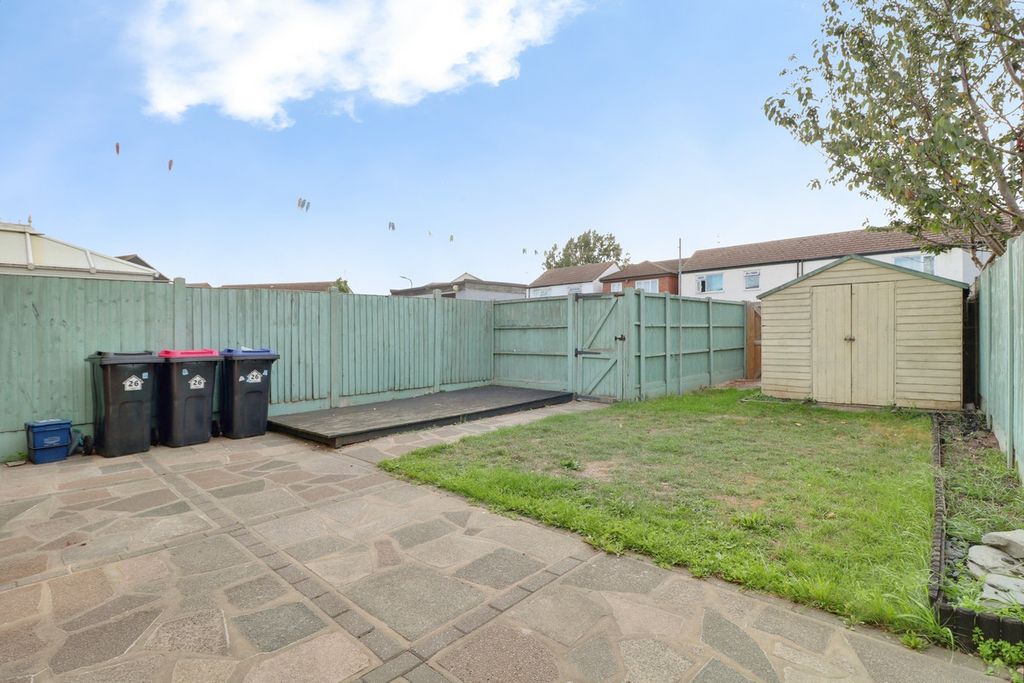 Property photo 1 of 29