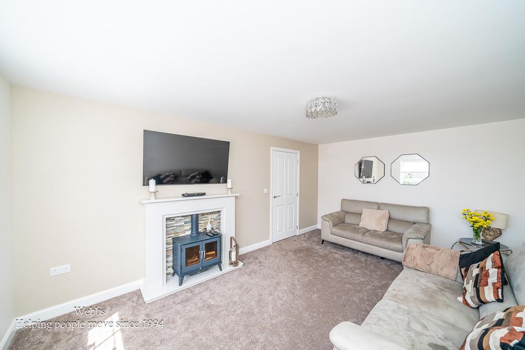 Property photo 3 of 33 Webbs -4.Jpg