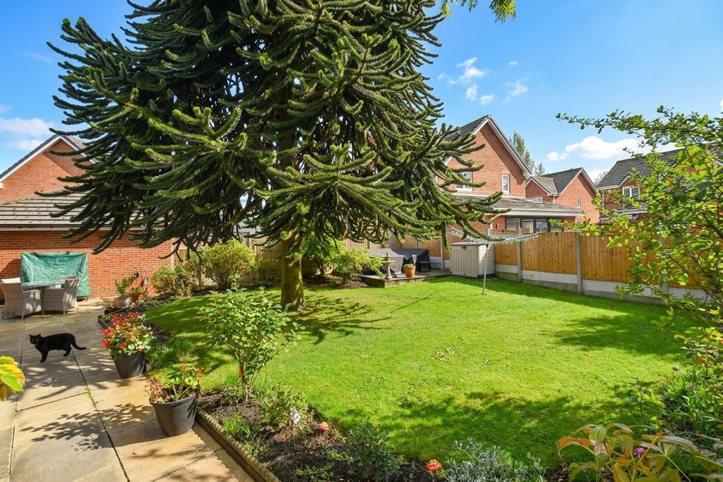 Property photo 3 of 30